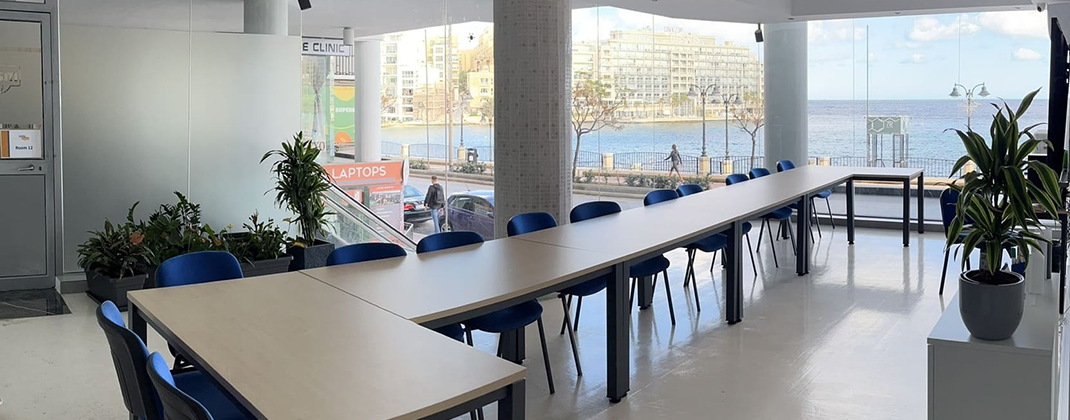 Maltalingua seaview classroom