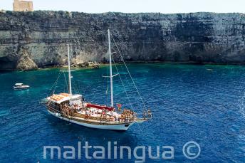 Viaggi studio a Crystal Bay, Comino